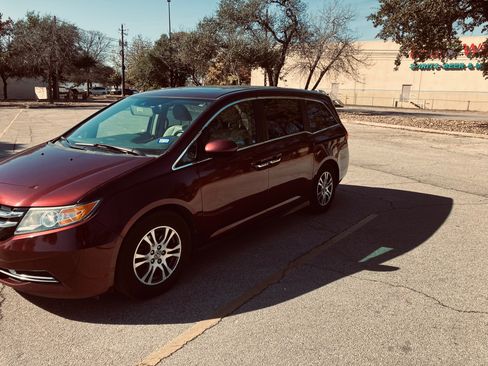 Used 2016 Honda Odyssey EX-L image 13