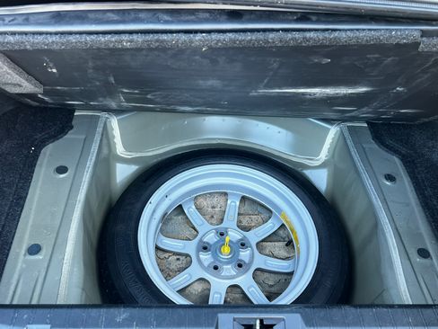 Used 2017 Subaru Legacy 2.5i Premium image 6