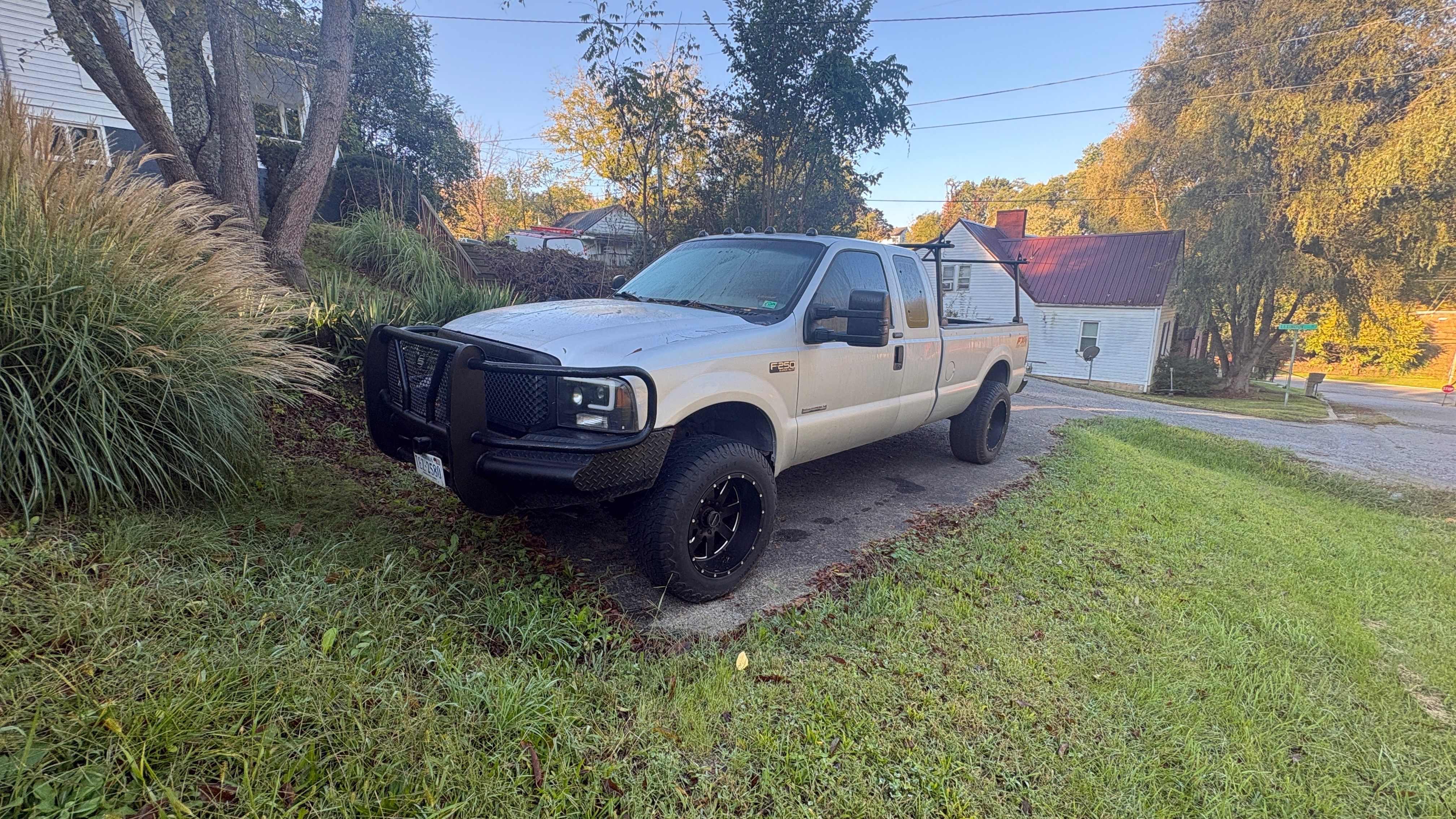 Used 2004 Ford F250 XLT AWD/4WD image 5