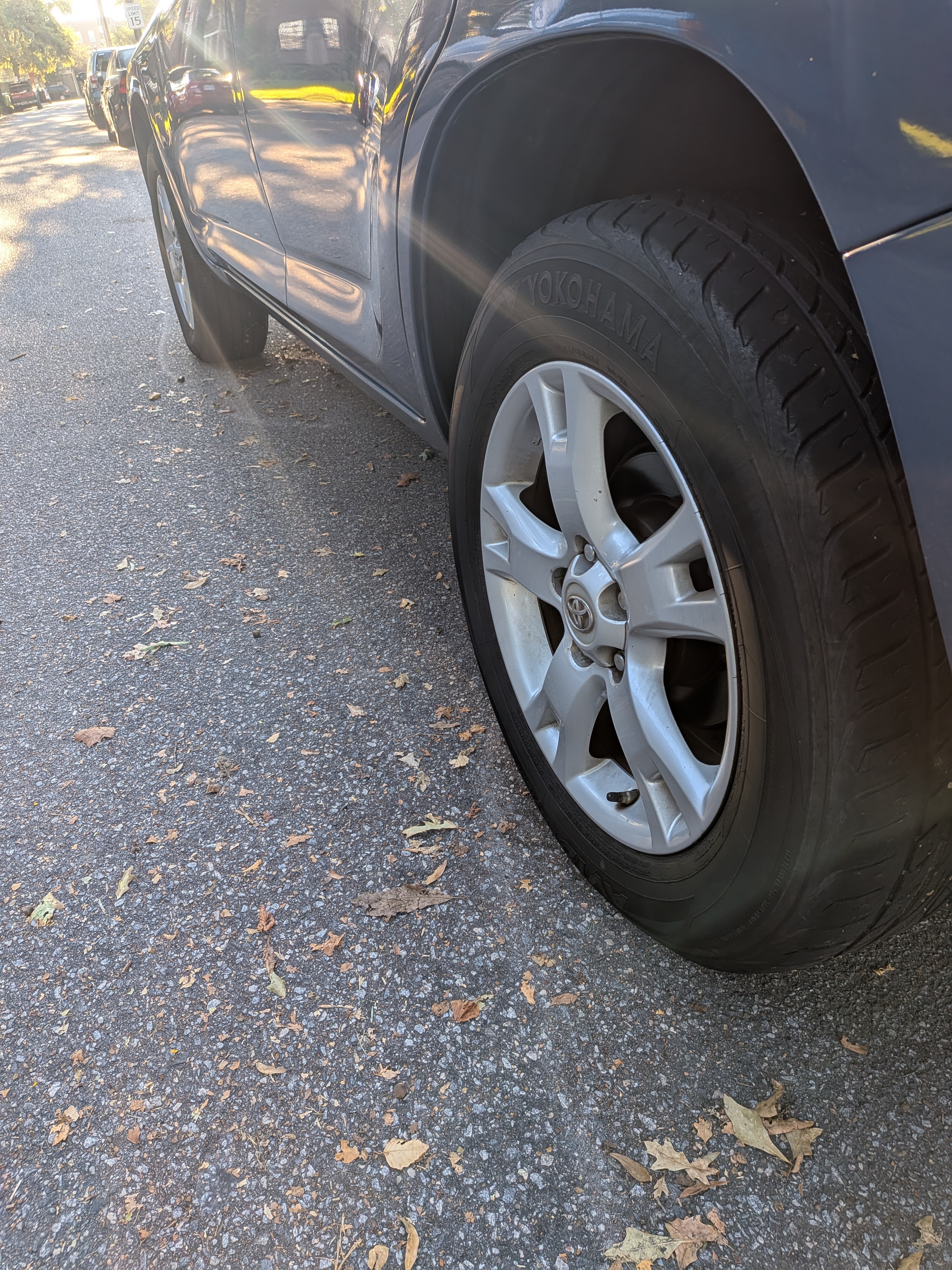 Used 2012 Toyota RAV4 4WD w/ Upgrade Value Pkg image 8