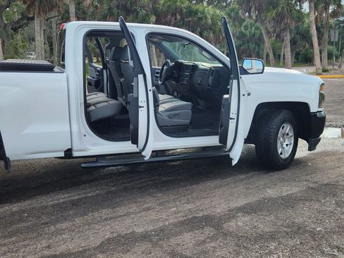 Used 2017 Chevrolet Silverado 1500 W/T image 7