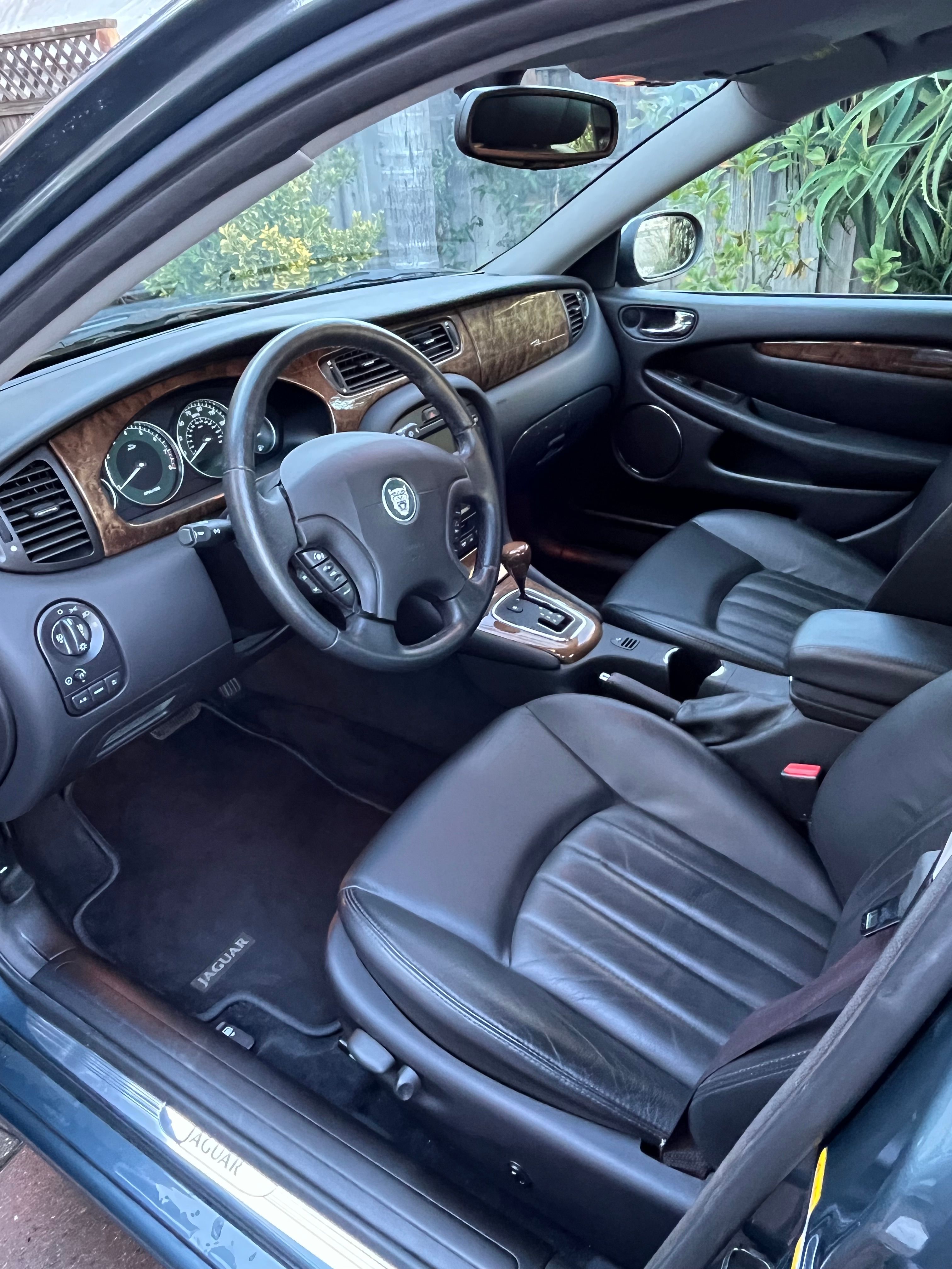 Used 2002 Jaguar X-TYPE 2.5 AWD/4WD image 9