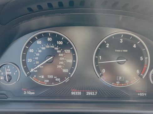 Used 2015 BMW 535d Sedan image 26