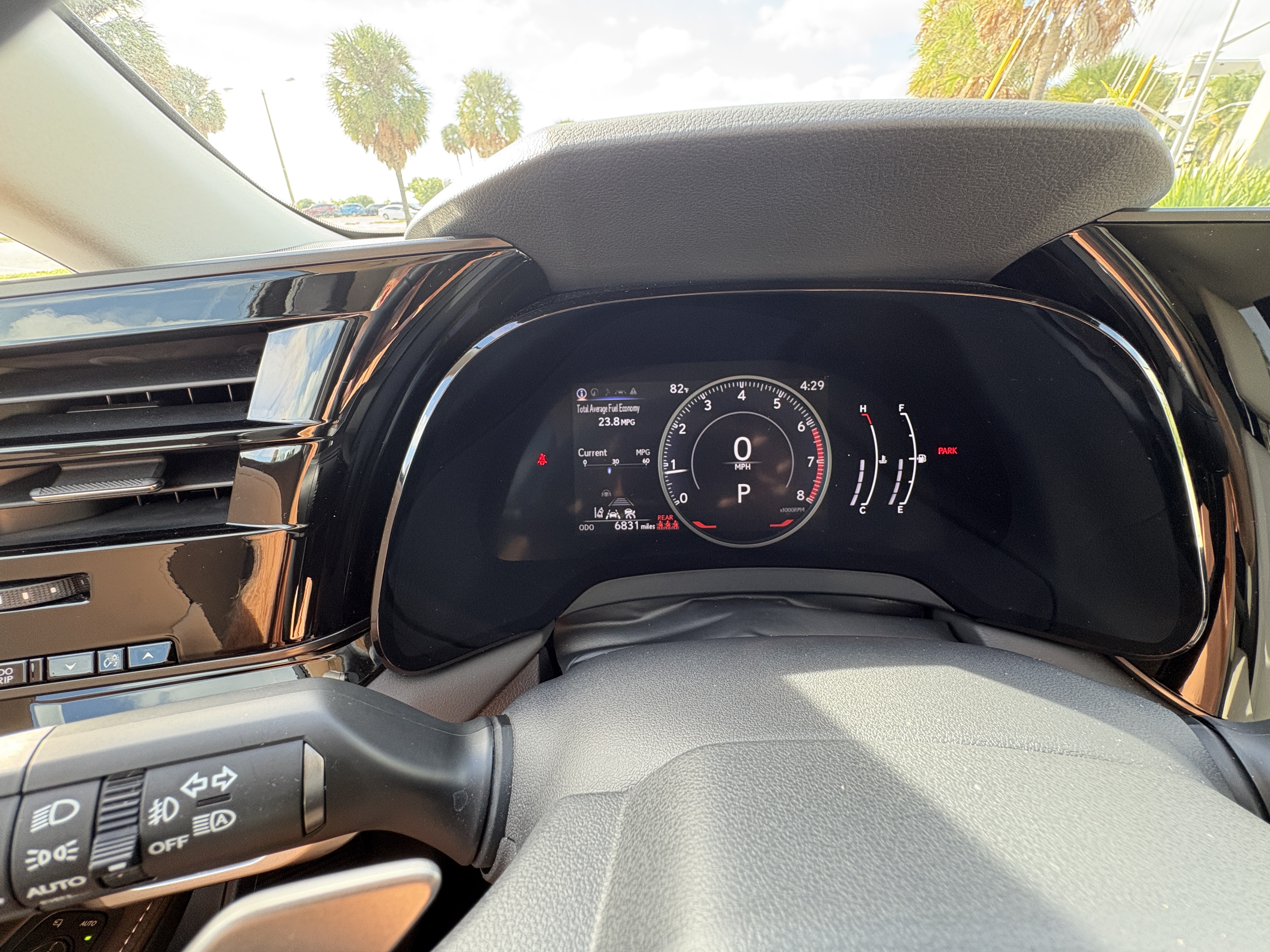 Used 2024 Lexus RX 350 FWD w/ Technology Package image 26