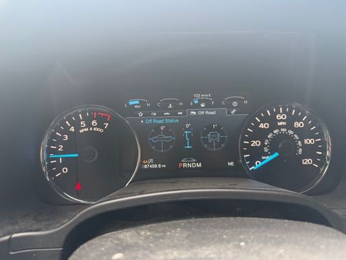 Used 2018 Ford F150 Platinum w/ Equipment Group 701A Luxury image 16