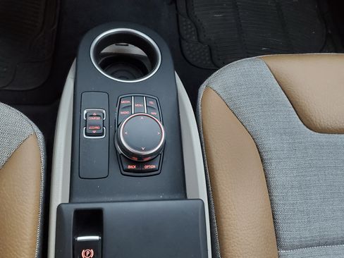 Used 2017 BMW i3 Range Extender Hatchback 4D image 22