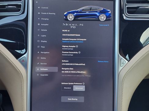 Used 2015 Tesla Model S 70 image 24