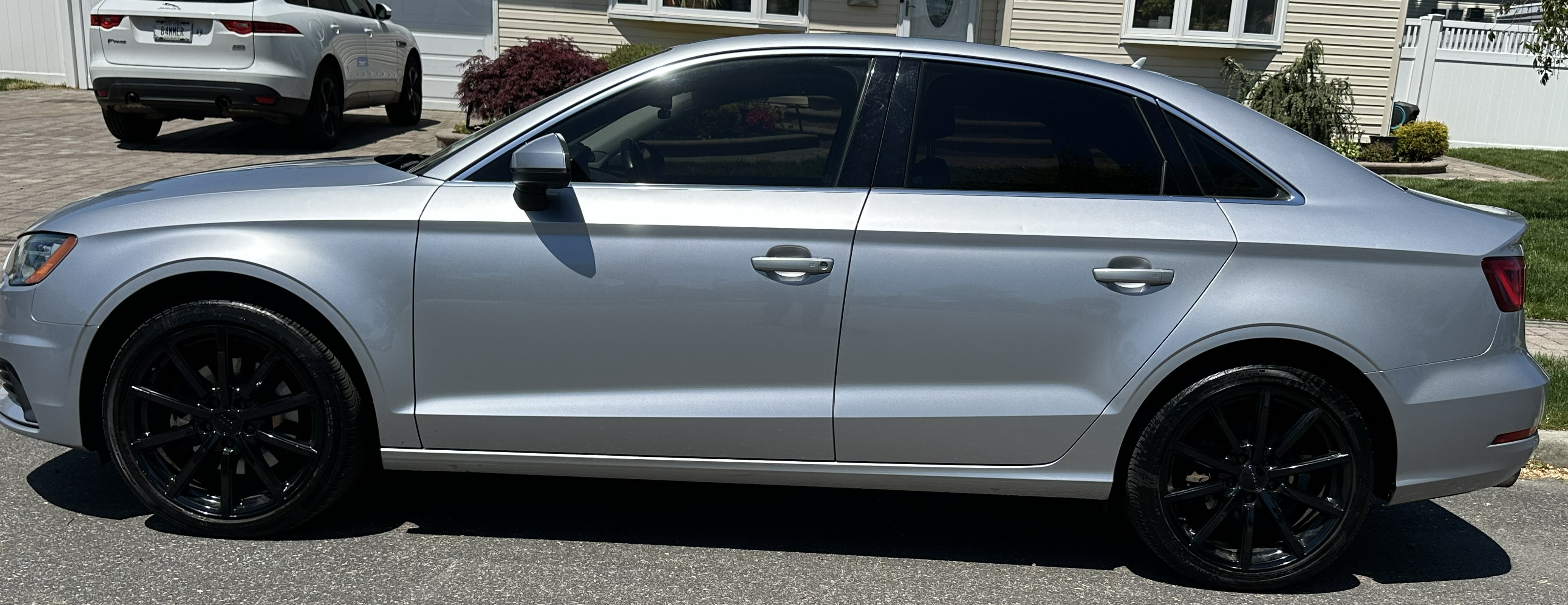 Used 2015 Audi A3 2.0T Premium Plus w/ Premium Plus Package AWD/4WD image 2