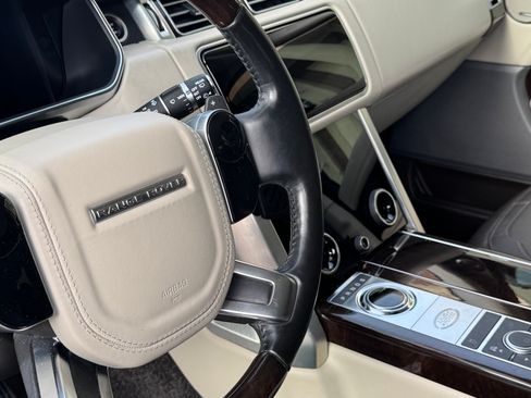 Used 2018 Land Rover Range Rover Long Wheelbase Supercharged image 13
