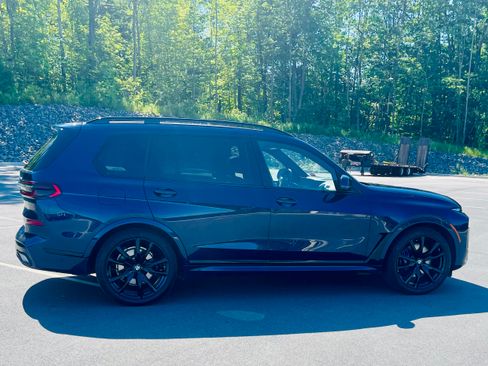 Used 2023 BMW X7 xDrive40i w/ Executive Package AWD/4WD image 6