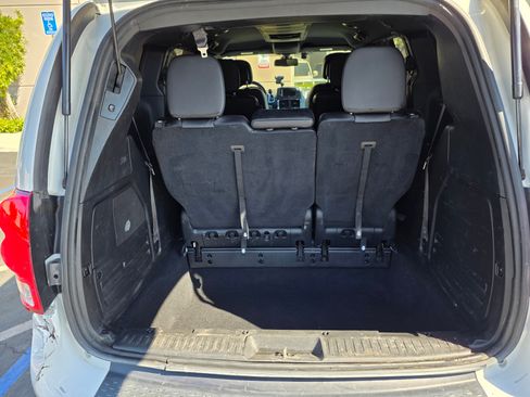 Used 2019 Dodge Grand Caravan GT image 13