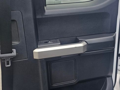 Used 2019 Ford F150 Lariat image 10