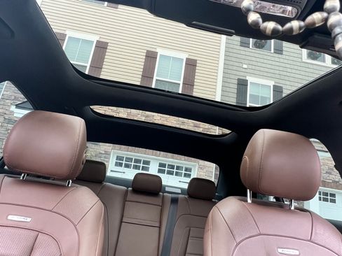 Used 2020 Mercedes-Benz E 53 AMG 4MATIC Sedan image 17