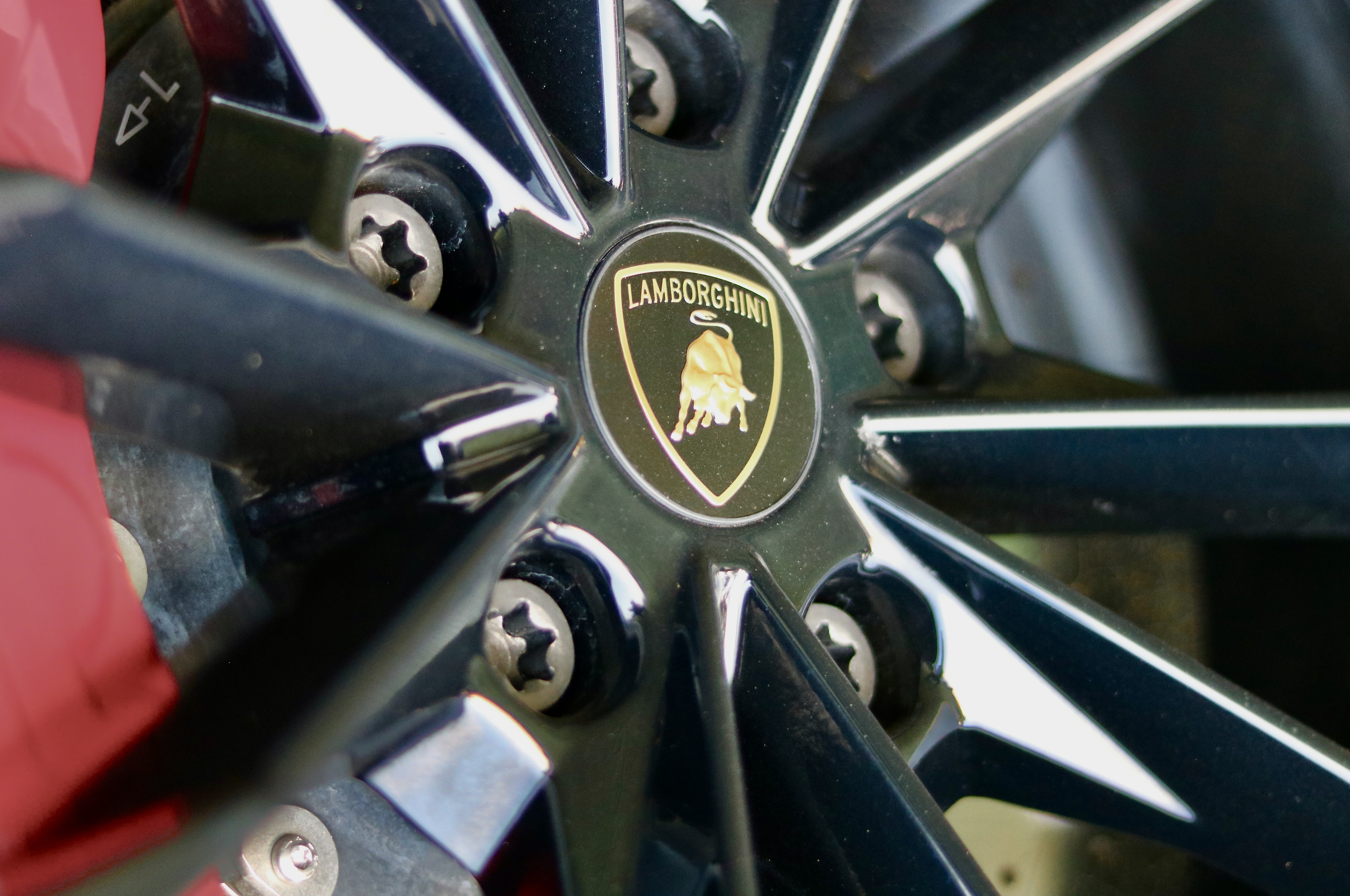 Used 2021 Lamborghini Urus AWD/4WD image 21