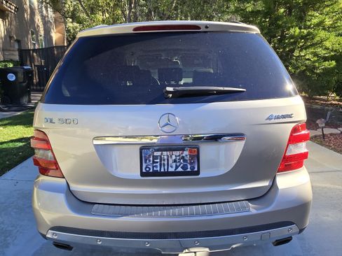 Used 2007 Mercedes-Benz ML 500 4MATIC image 1