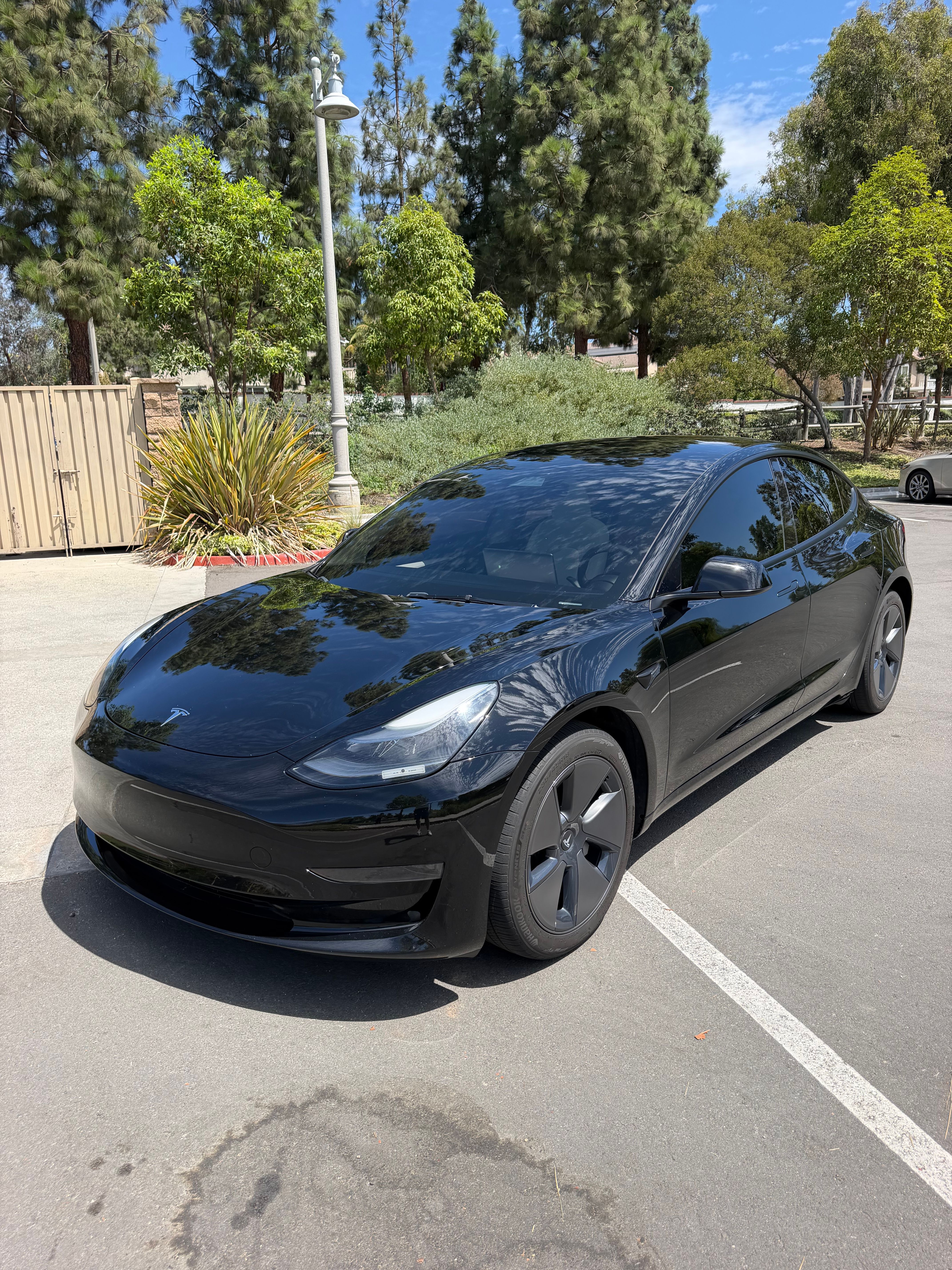 Used 2023 Tesla Model 3 Standard Range RWD image 4