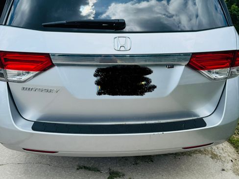Used 2014 Honda Odyssey EX-L image 6