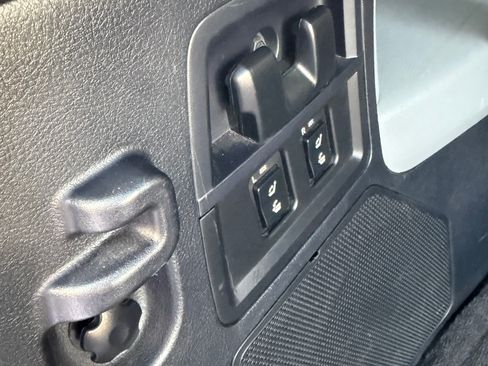 Used 2016 Toyota Sequoia Limited w/ Safety & Convenience Package RWD image 23