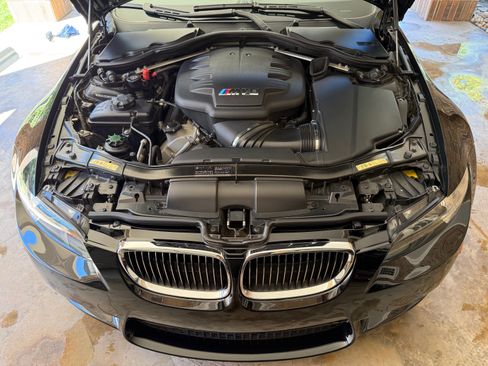 Used 2009 BMW M3 Convertible image 8