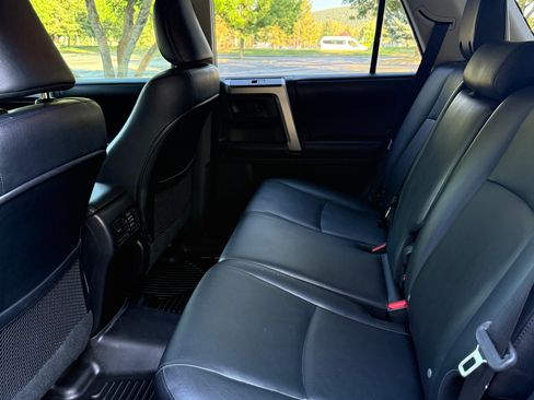 Used 2013 Toyota 4Runner Limited AWD/4WD image 9