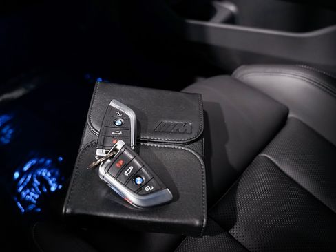 Used 2023 BMW M3 Sedan w/ Executive Package image 29