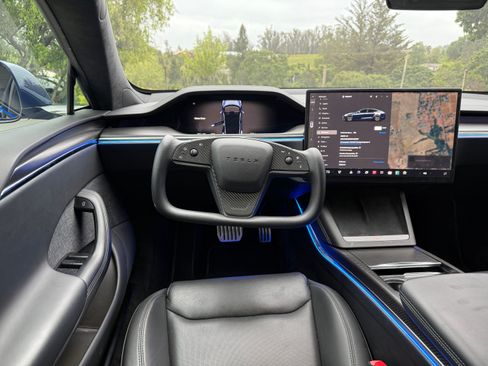 Used 2022 Tesla Model S Standard Range AWD/4WD image 12