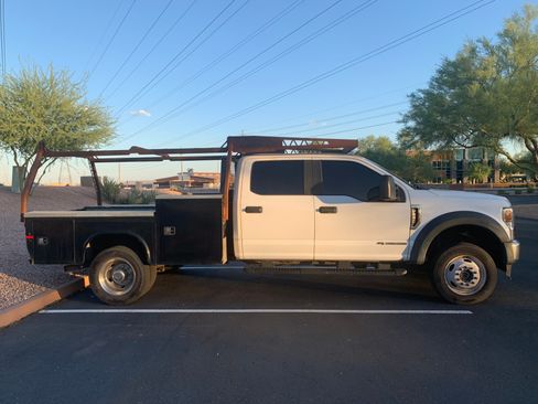 Used 2021 Ford F550 4x4 Crew Cab Super Duty image 9