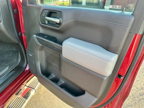 Used 2020 Chevrolet Silverado 1500 LTZ w/ LTZ Plus Package AWD/4WD image 25