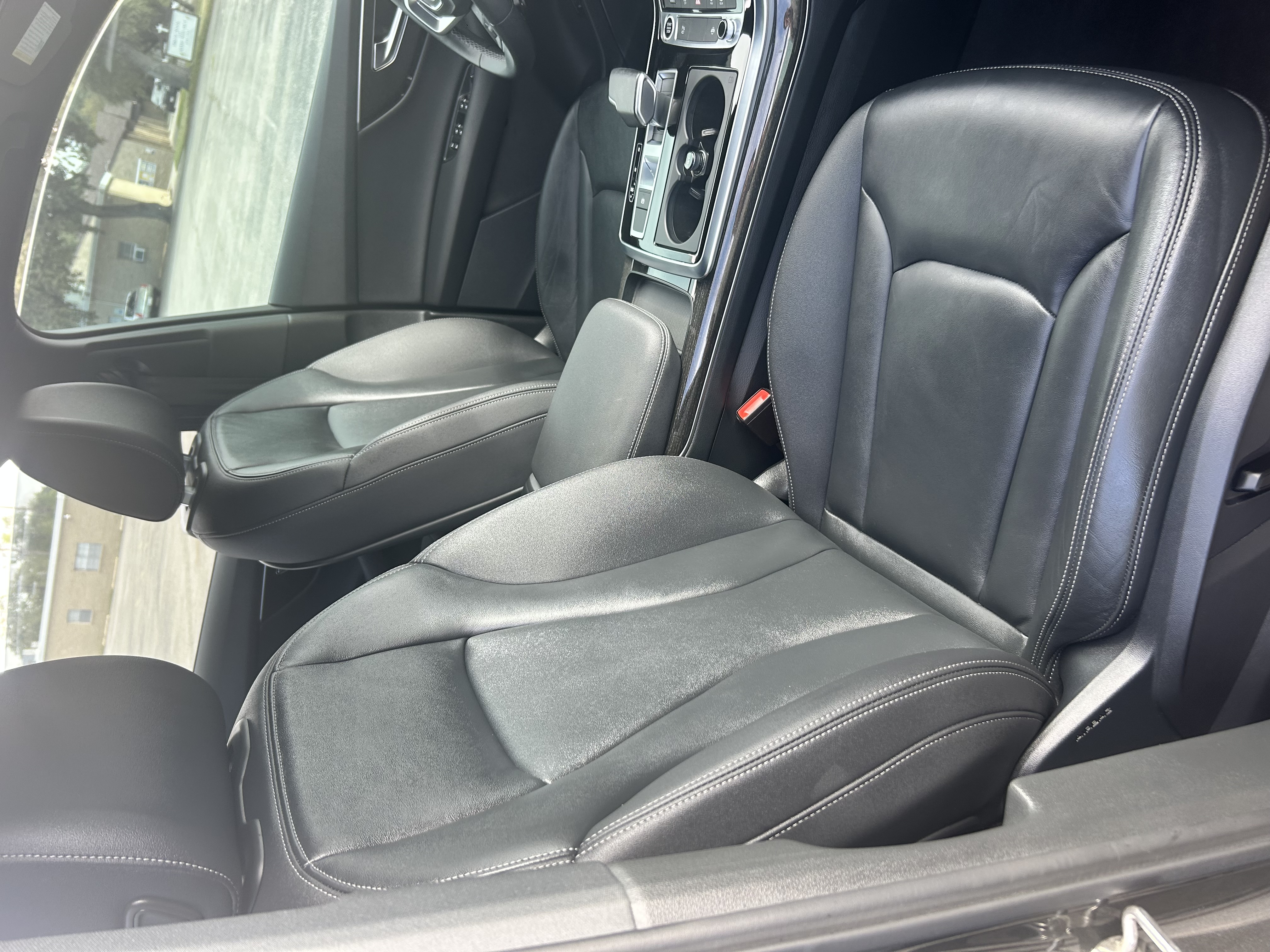 Used 2025 Audi Q7 2.0T Premium w/ Convenience Package AWD/4WD image 10