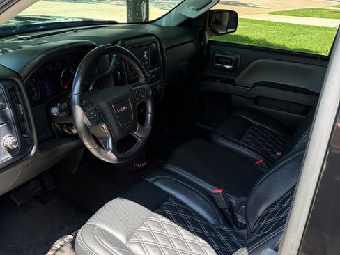 Used 2017 GMC Sierra 1500 2WD Regular Cab w/ Sierra Convenience Package image 11