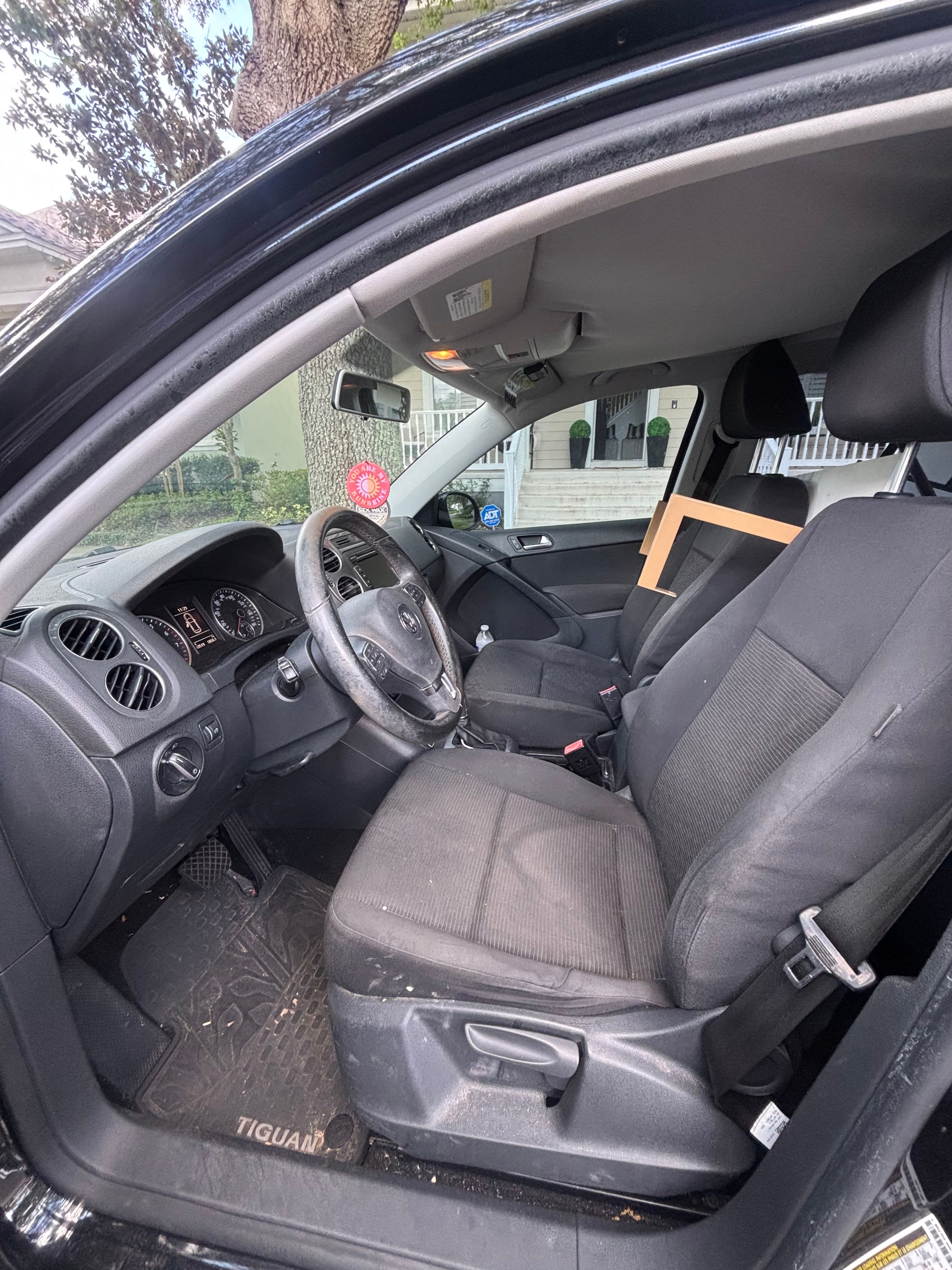 Used 2015 Volkswagen Tiguan S FWD image 5