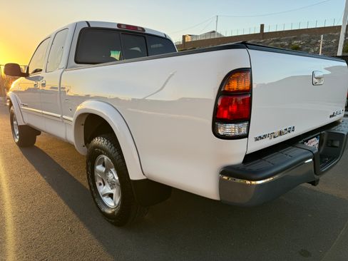Used 2001 Toyota Tundra Limited image 13