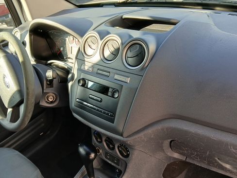 Used 2013 Ford Transit Connect XL image 5