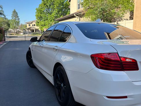 Used 2014 BMW 528i Sedan RWD image 10