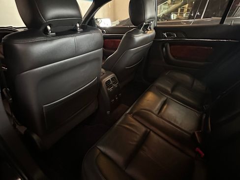 Used 2013 Lincoln MKS AWD image 18