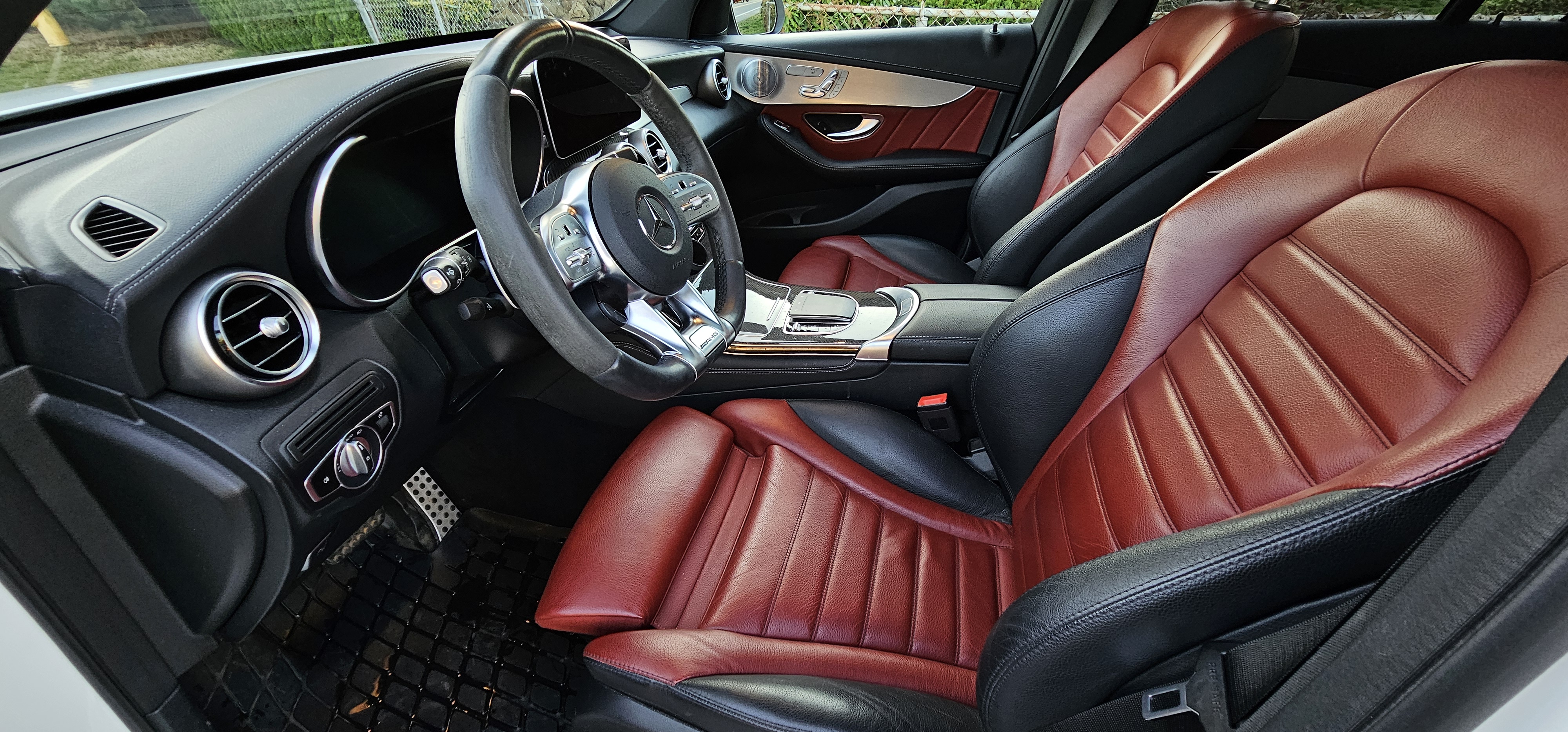 Used 2020 Mercedes-Benz GLC 43 AMG 4MATIC image 9