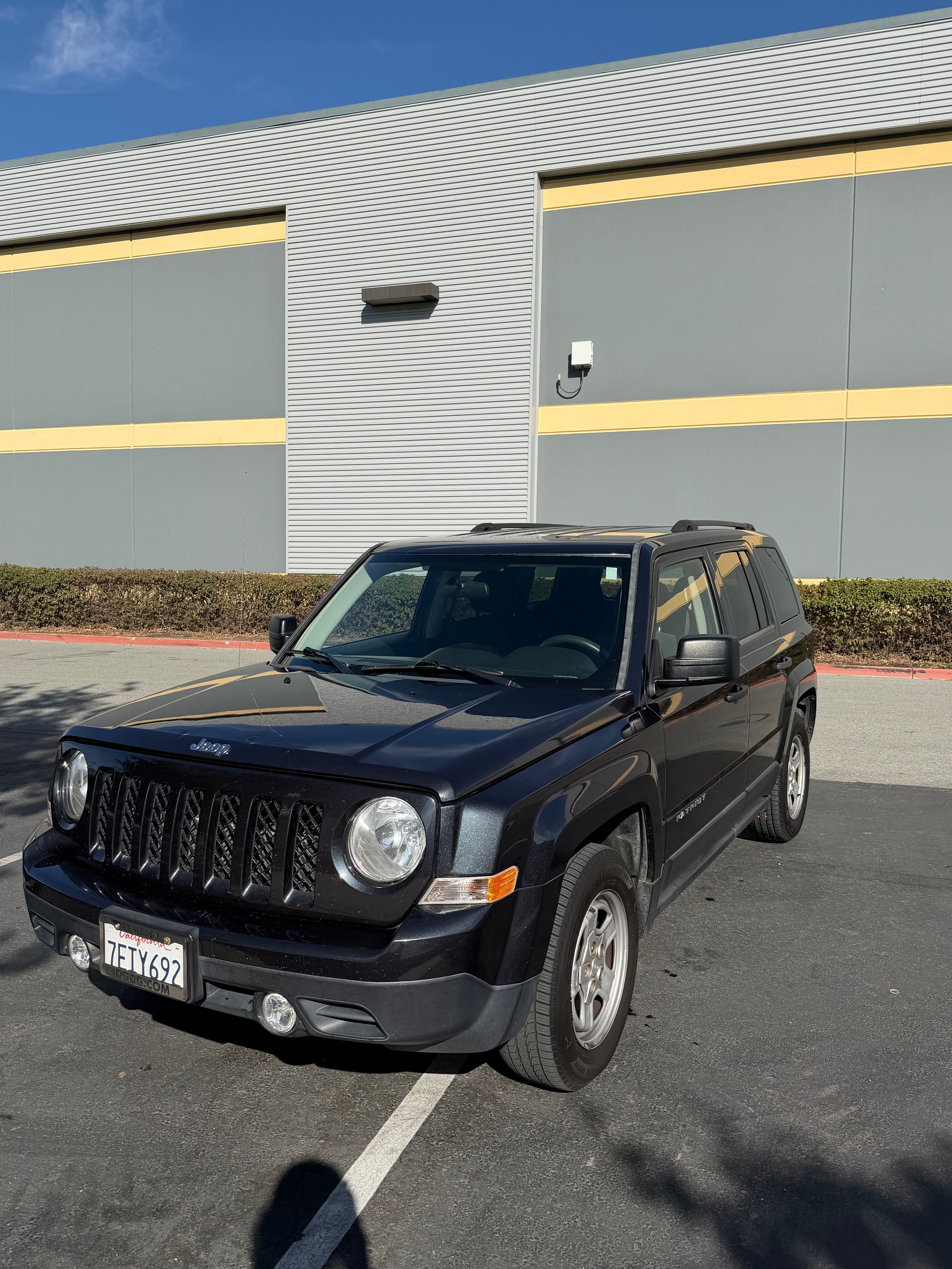Used 2014 Jeep Patriot Sport FWD image 1
