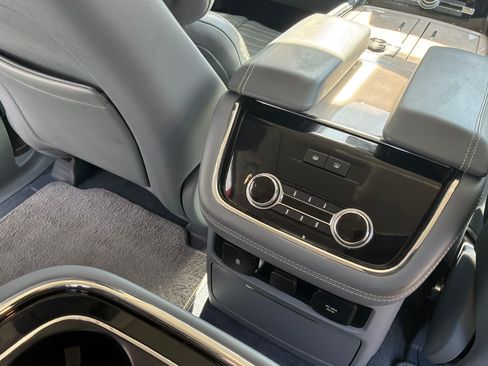Used 2019 Lincoln Navigator Black Label w/ Cargo Package AWD/4WD image 27