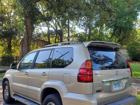 Used 2006 Lexus GX 470 image 8
