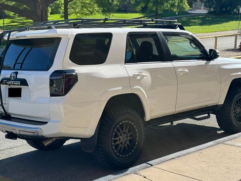 Used 2016 Toyota 4Runner Trail Premium AWD/4WD image 5