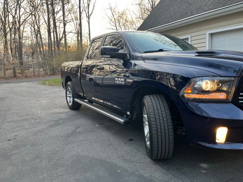 Used 2016 RAM 1500 Sport w/ Convenience Group image 6