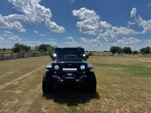 Used 2015 Jeep Wrangler Sport w/ Quick Order Package 23S AWD/4WD image 5