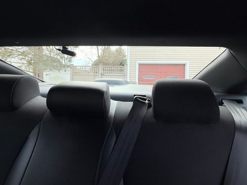 Used 2024 Honda Civic Sport image 10