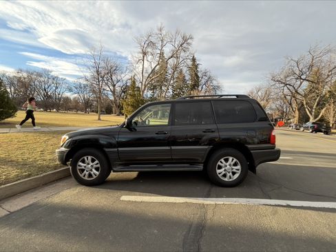 Used 2004 Lexus LX 470 470 Sport Utility 4D image 4