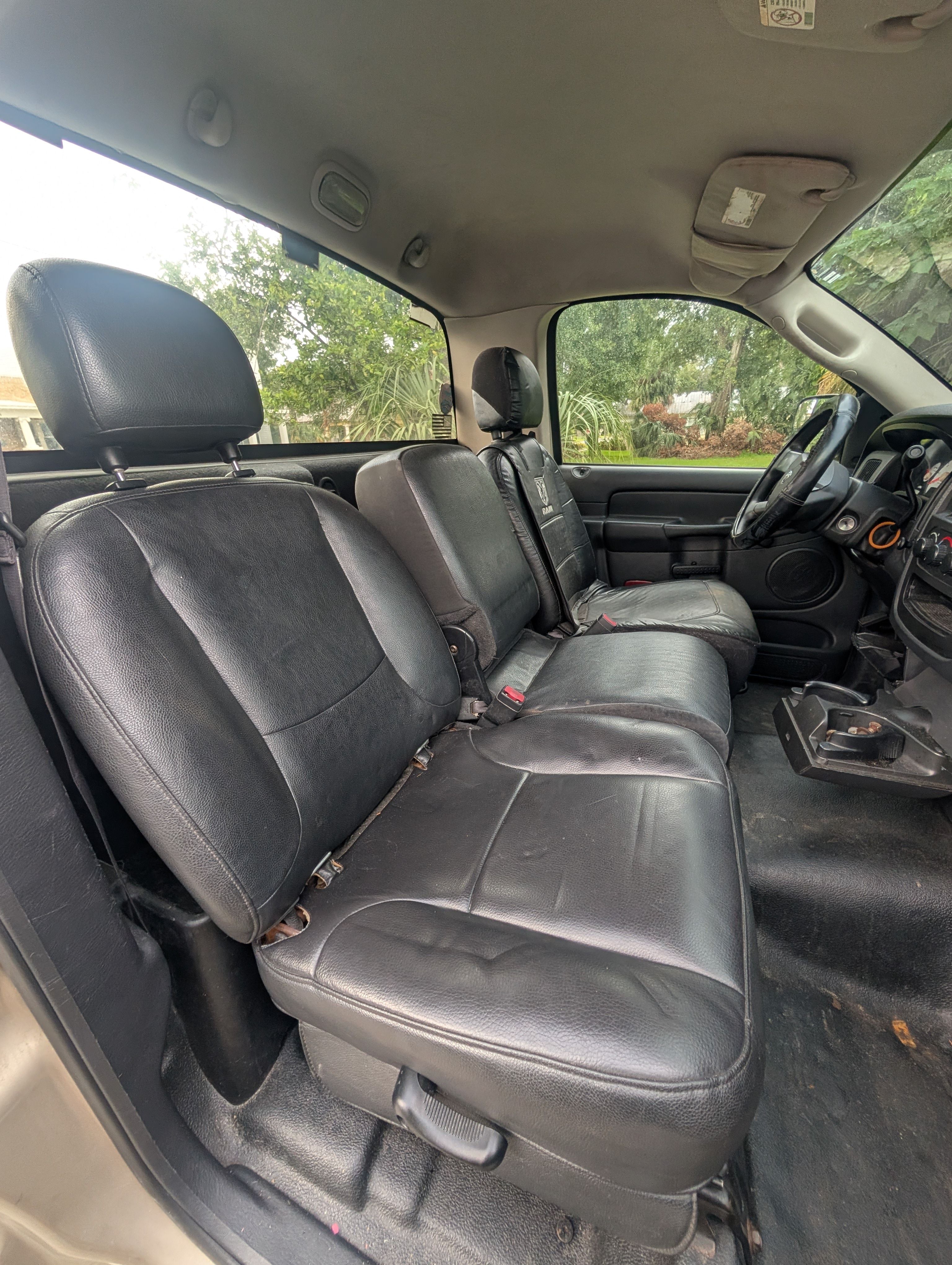 Used 2005 Dodge Ram 1500 Truck ST RWD image 14