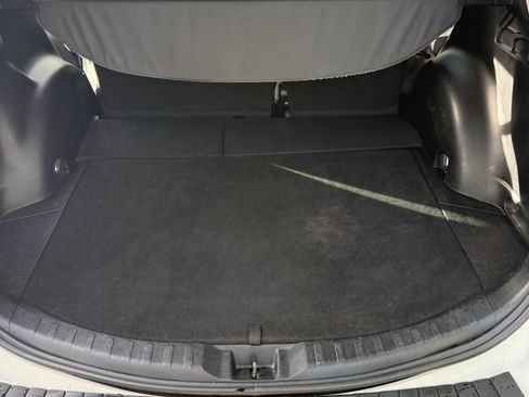 Used 2016 Toyota RAV4 LE FWD image 26