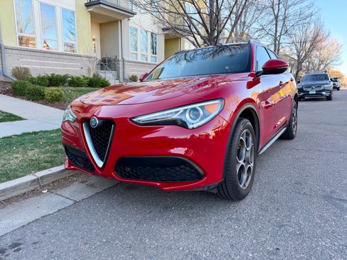 Used 2019 Alfa Romeo Stelvio Ti Sport w/ Quick Order Package 22S Sport image 1