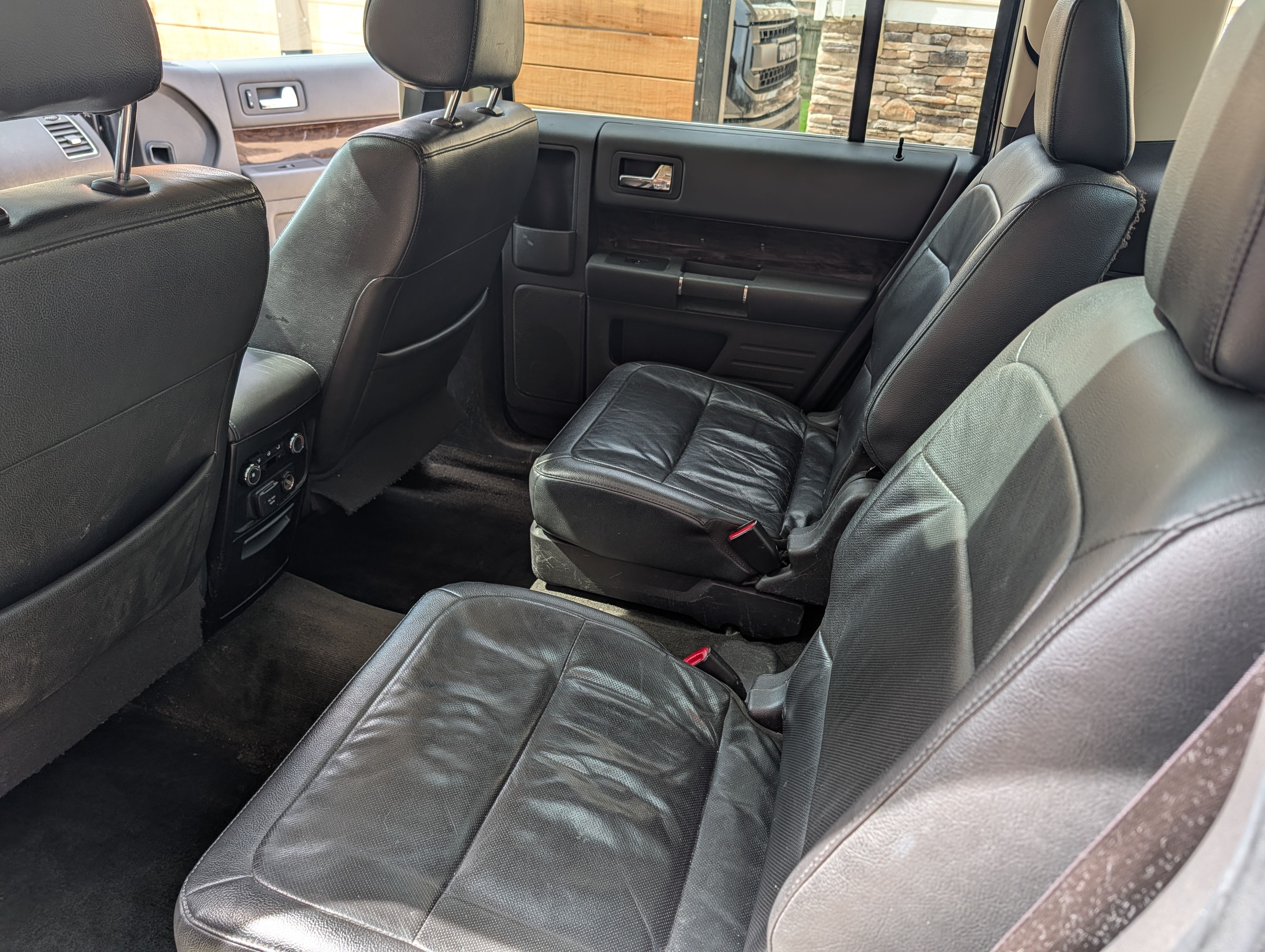 Used 2016 Ford Flex Limited w/ Equipment Group 303A AWD/4WD image 8