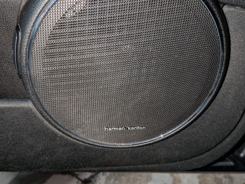 Used 2009 Mercedes-Benz C 300 4MATIC Sedan image 11