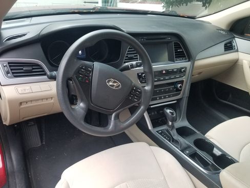 Used 2016 Hyundai Sonata SE image 6